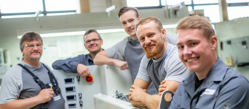 Arbeiten bei H&H Klebetechnologie